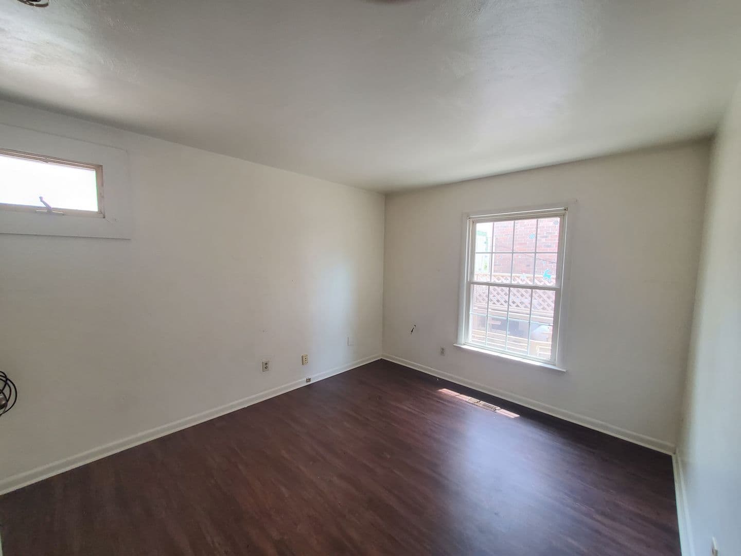 Norfolk Apartment: 9600 7th Bay St