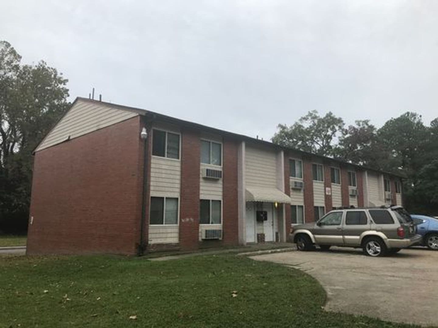 Norfolk Apartment: 1801 Bower St