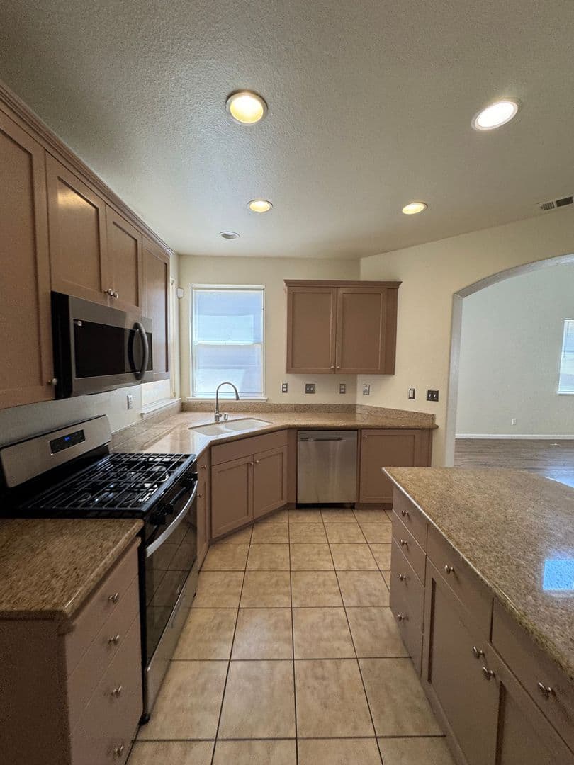 Lodi House: 1453 S. Mills Ave.