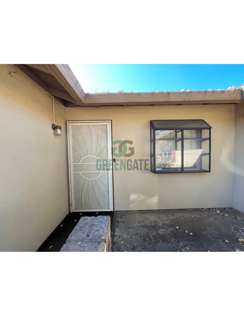 Modesto House: 1708 Castilla Way