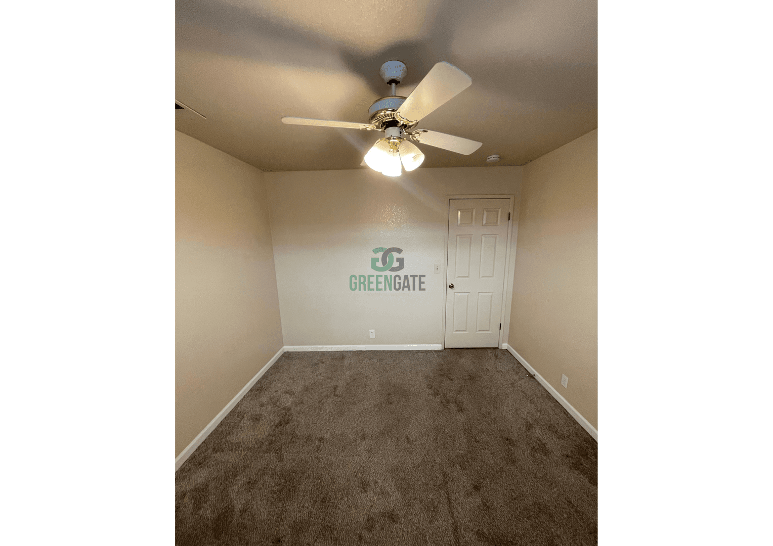 Riverbank House: 2142 Silverock Rd