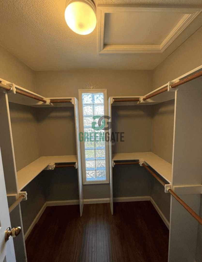 Modesto House: 3612 Justin Ct