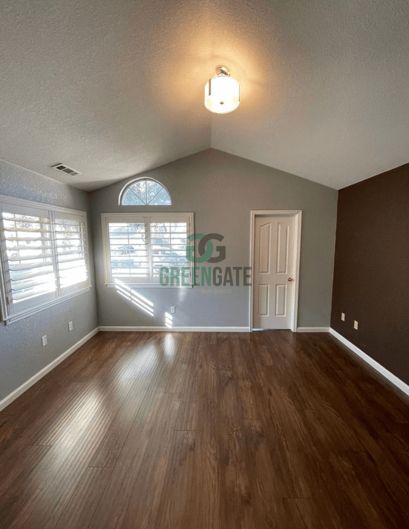 Modesto House: 3612 Justin Ct