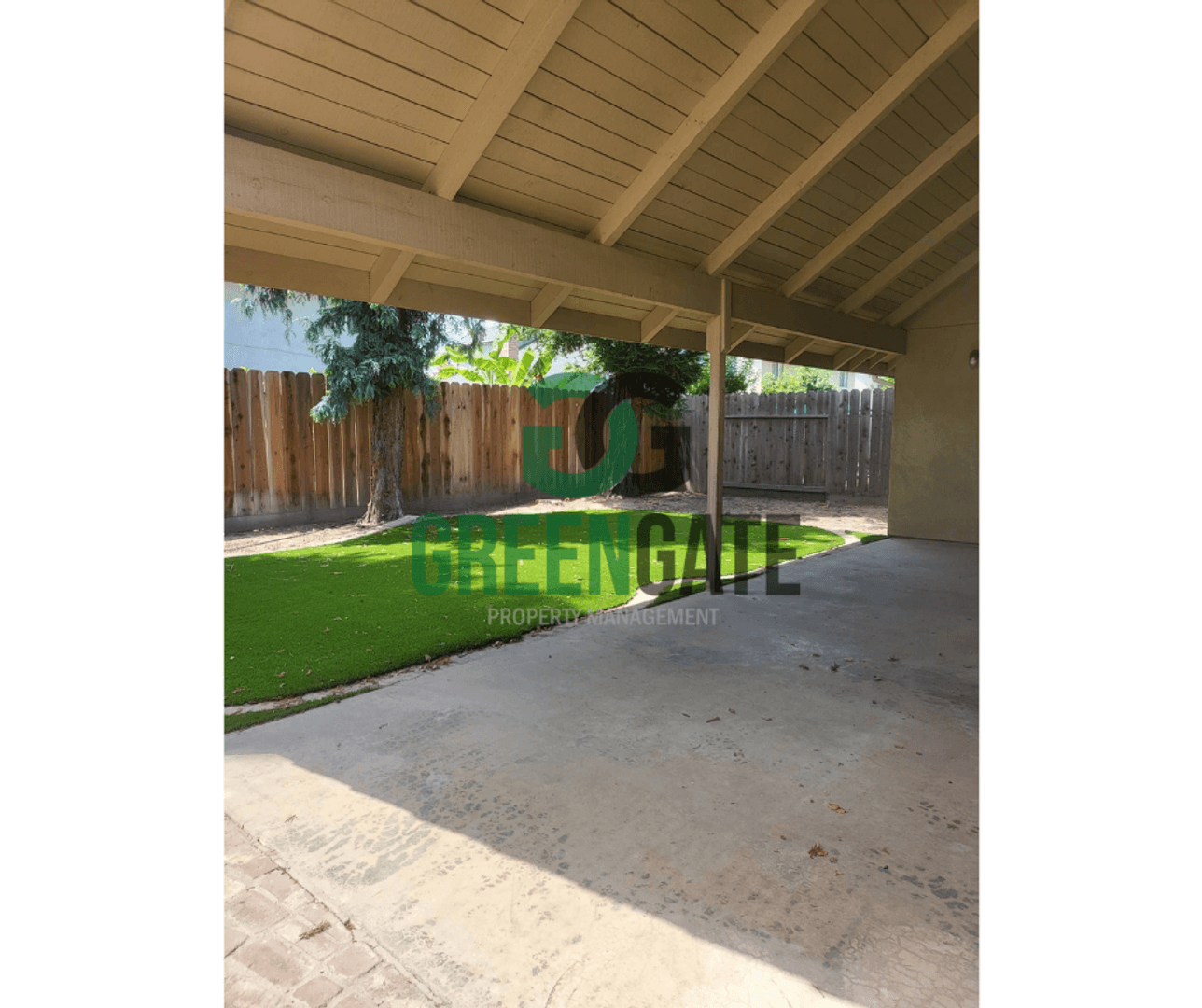 Modesto House: 2428 Woodvale Dr.