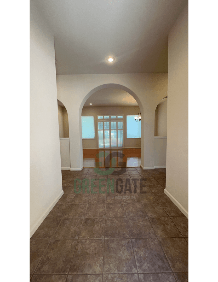 Modesto House: 3217 Sundance Lake Dr