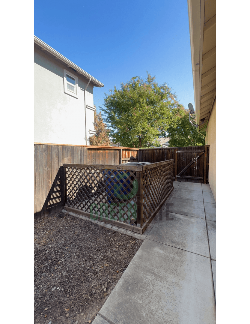 Modesto House: 3217 Sundance Lake Dr