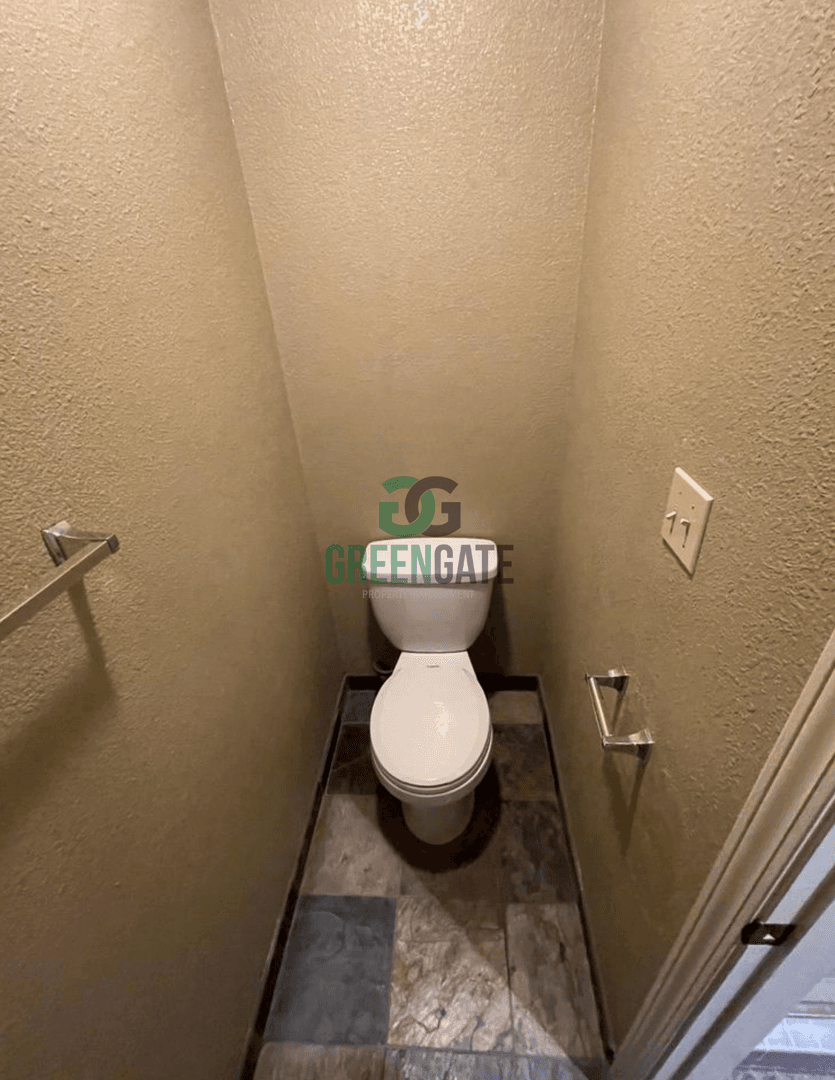 Modesto House: 3612 Justin Ct