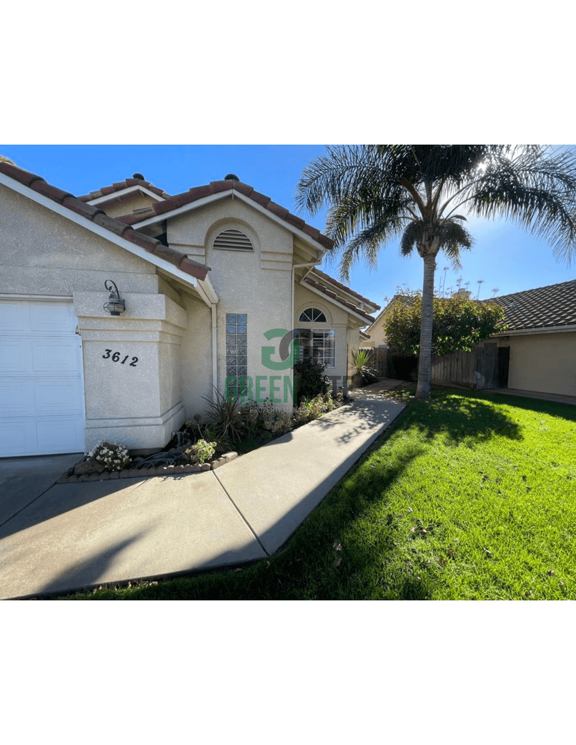 Modesto House: 3612 Justin Ct