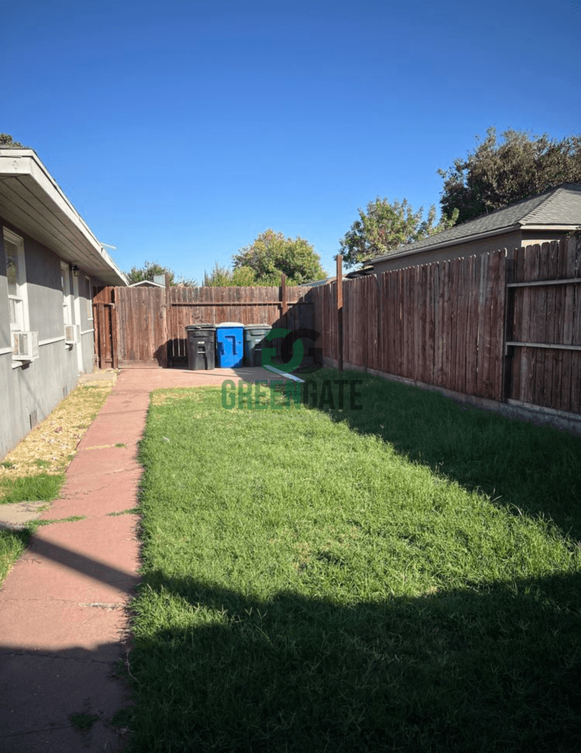 Ceres House: 2630 Magnolia St.