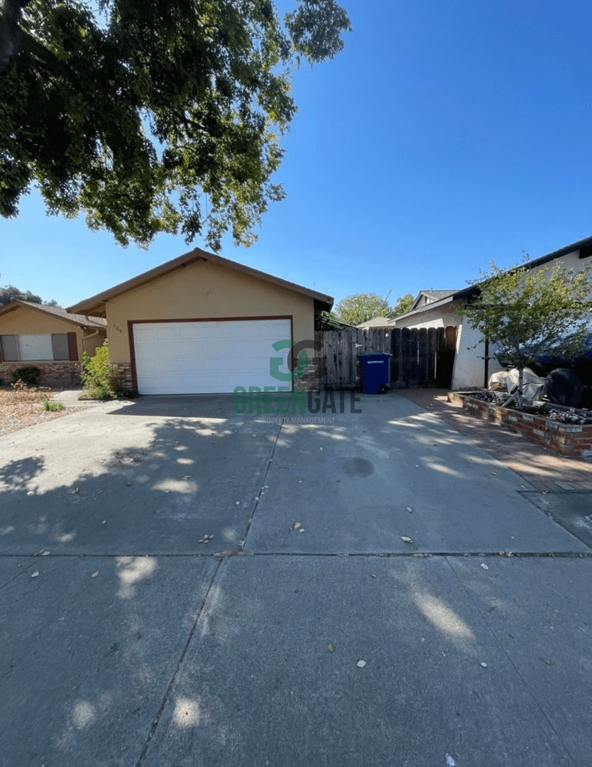 Modesto House: 1708 Castilla Way