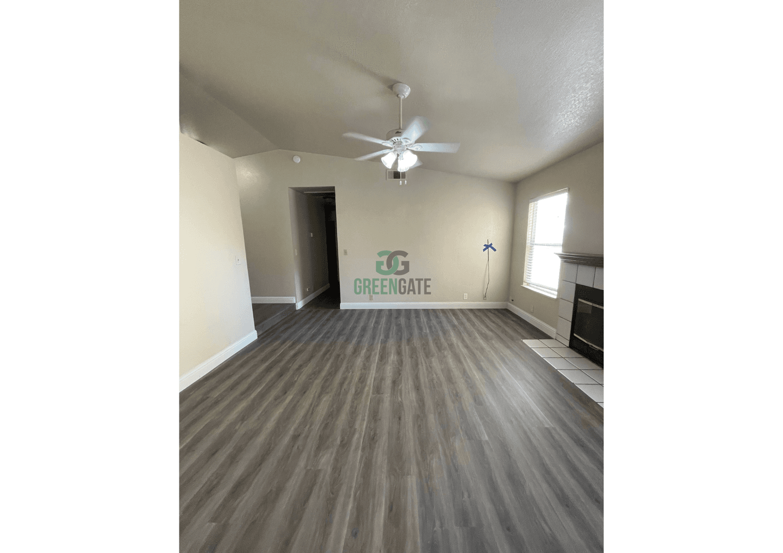 Riverbank House: 2142 Silverock Rd