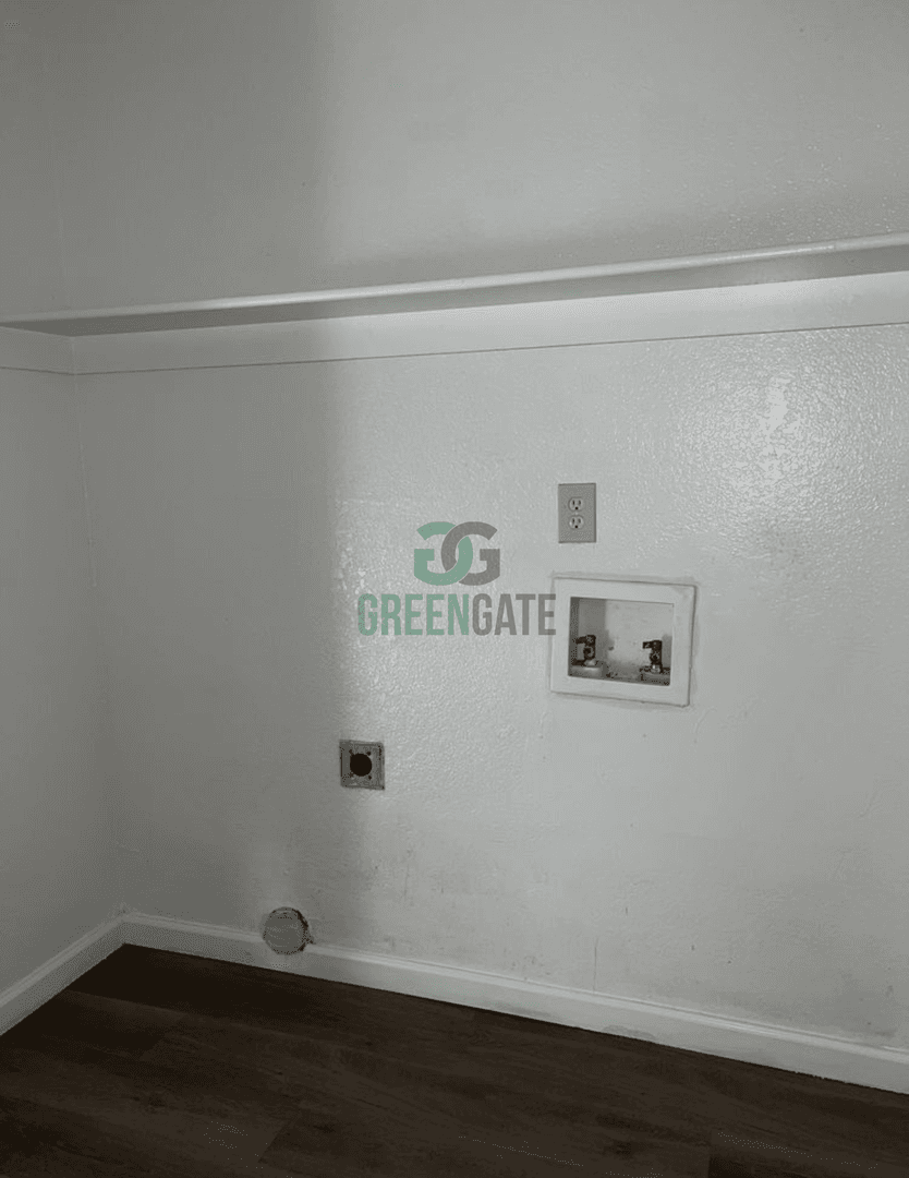 Turlock Apartment: 645 South Ave.