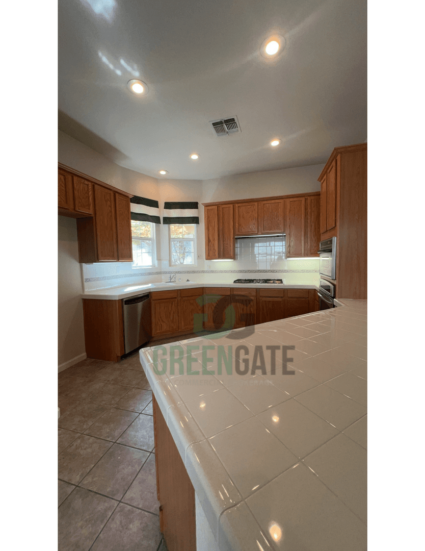 Modesto House: 3217 Sundance Lake Dr