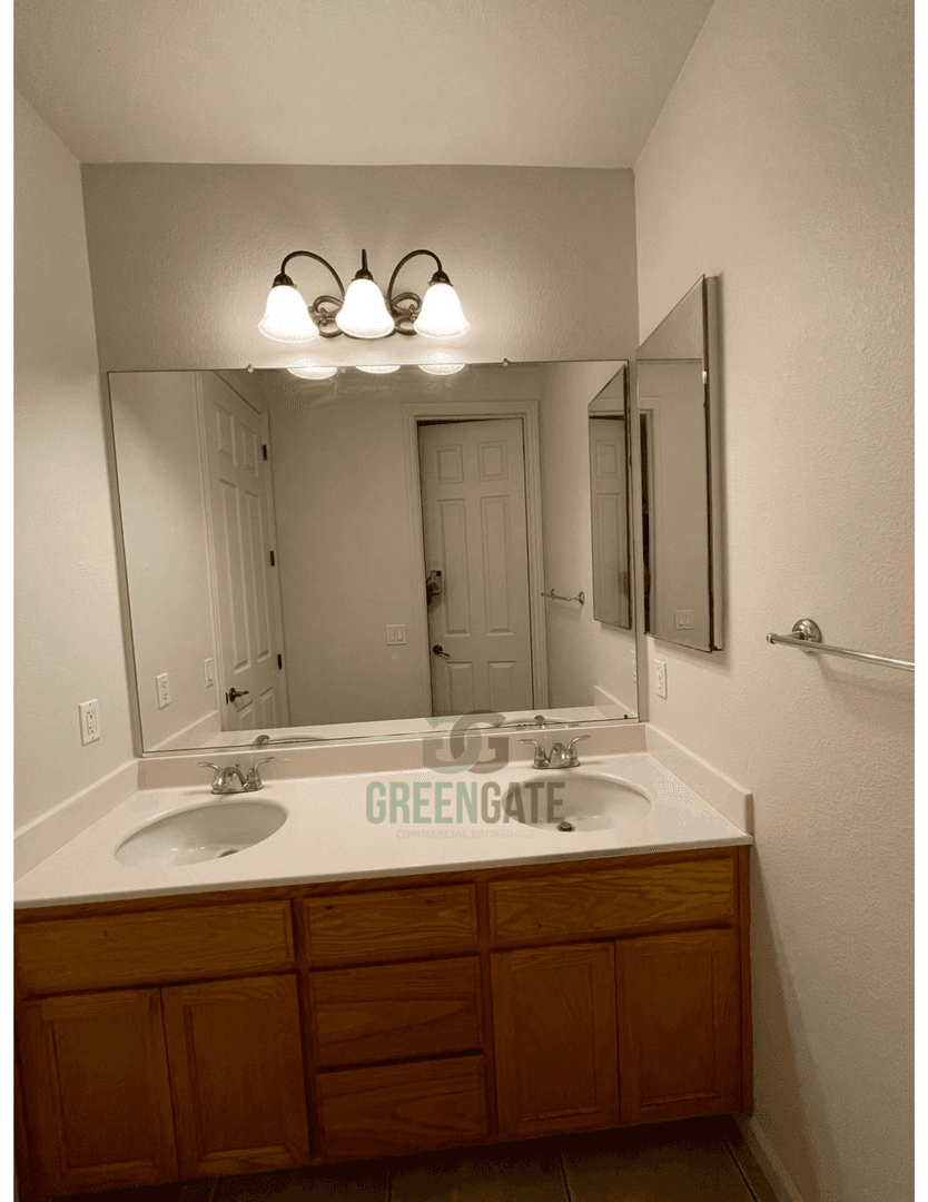 Patterson House: 104 Walker Ranch Parkway