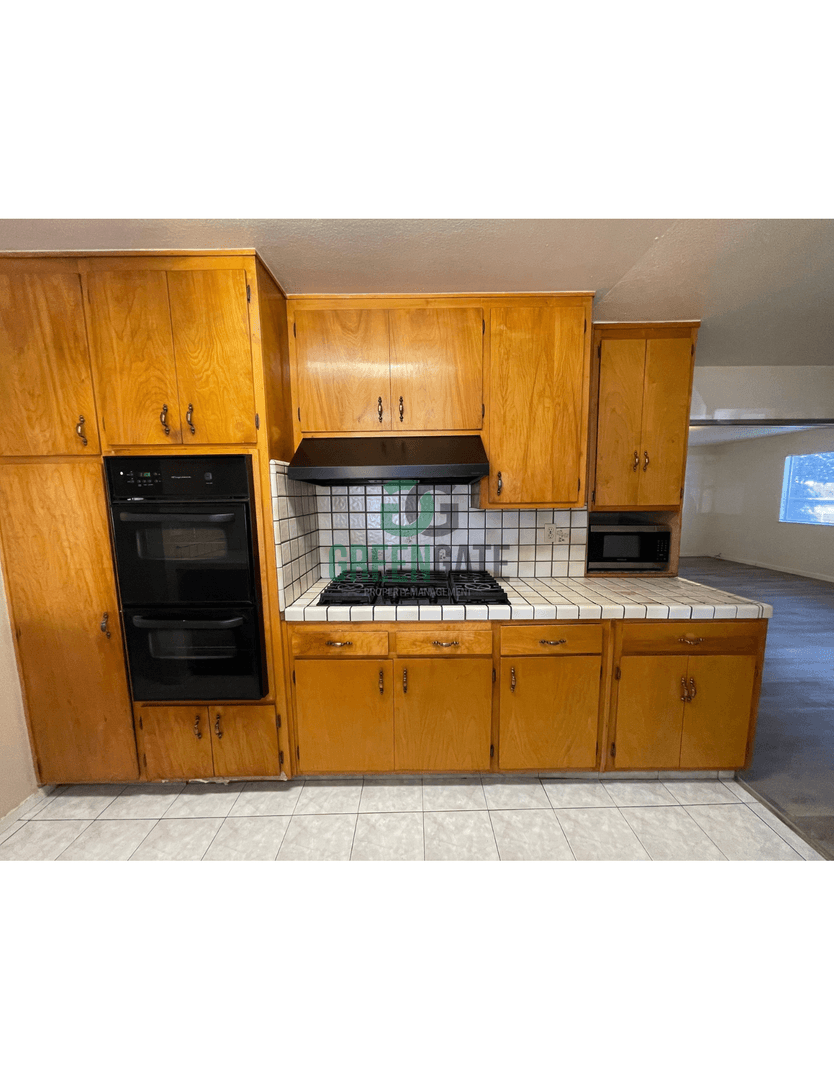 Modesto House: 1708 Castilla Way