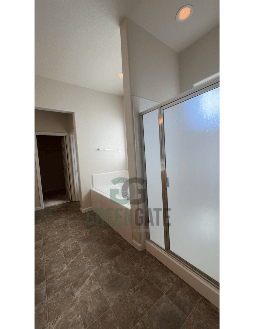 Modesto House: 3217 Sundance Lake Dr