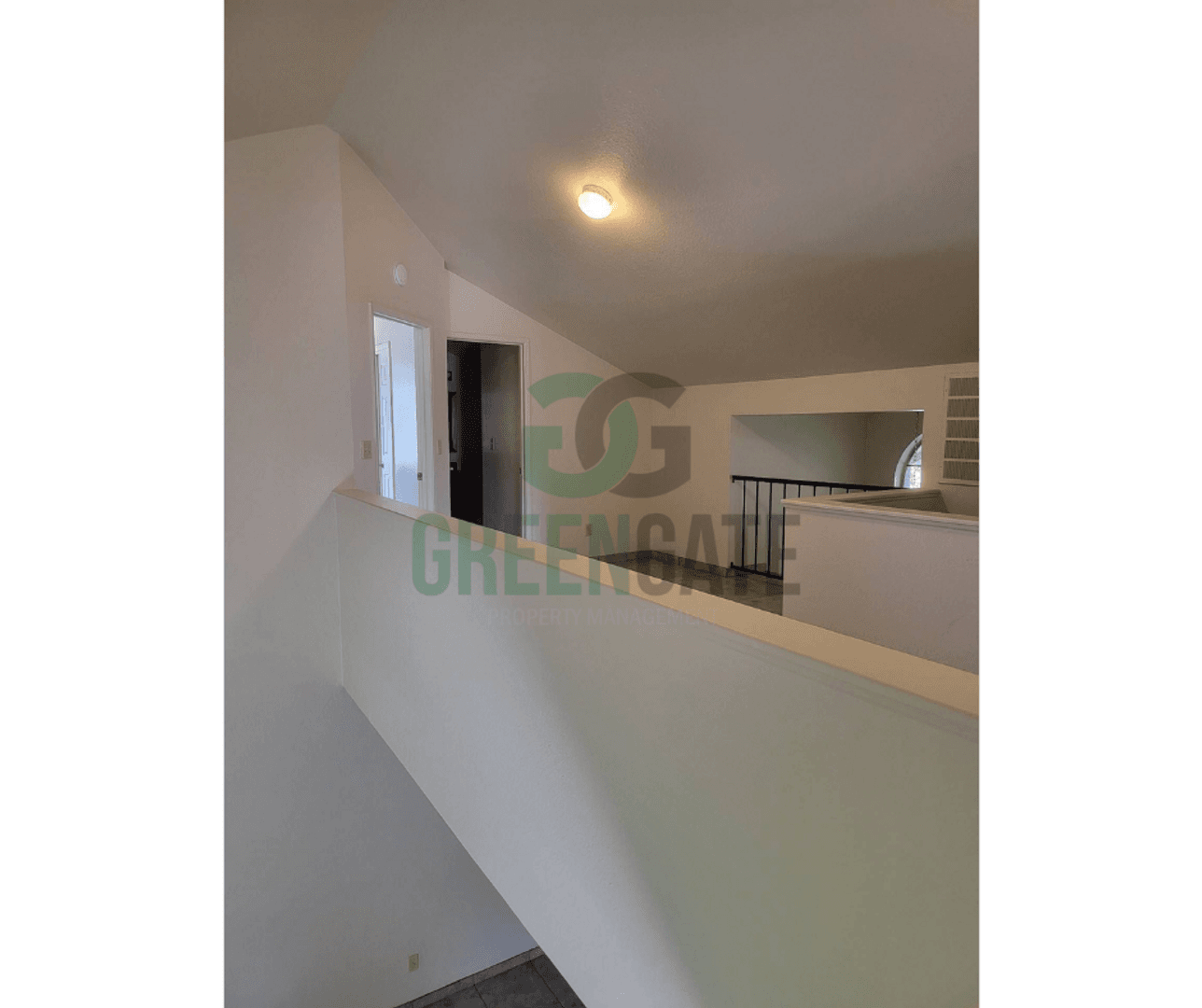 Modesto House: 2428 Woodvale Dr.
