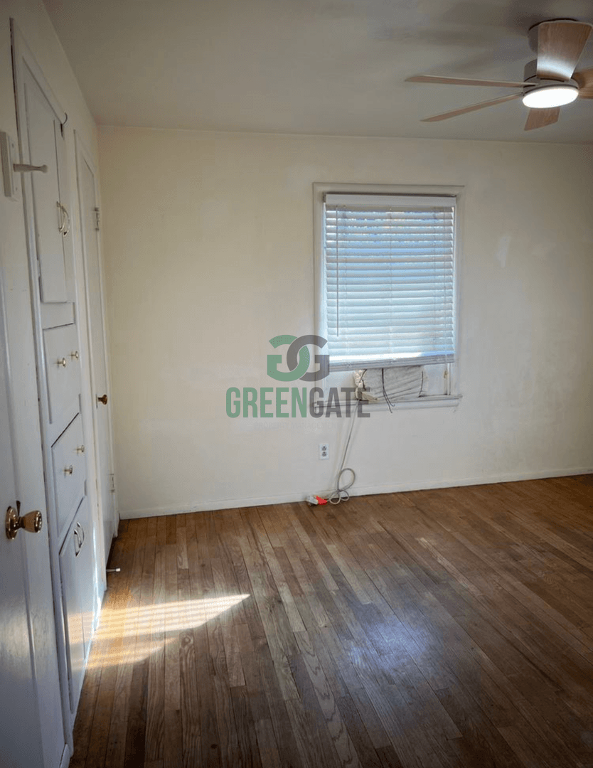 Ceres House: 2630 Magnolia St.