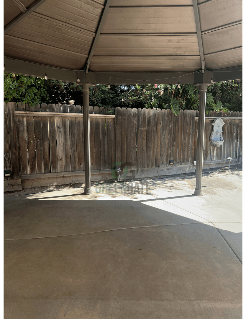 Modesto House: 4104 Retreat Ct.