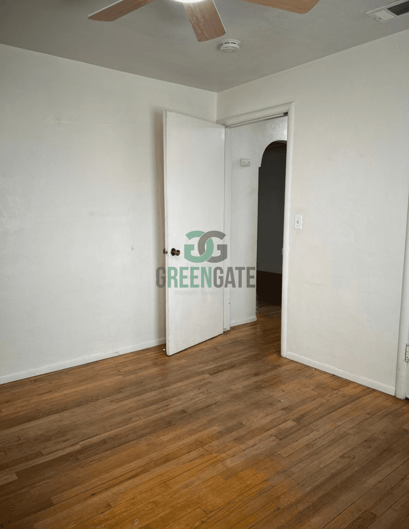 Ceres House: 2630 Magnolia St.