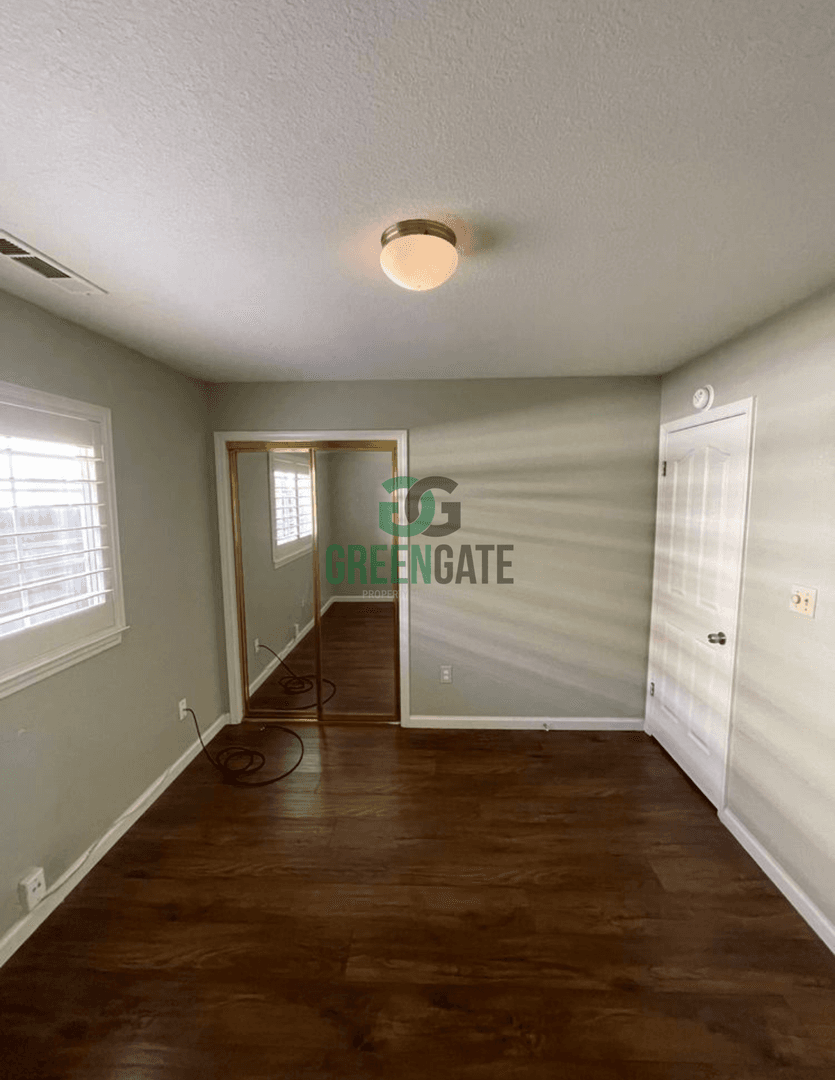 Modesto House: 3612 Justin Ct