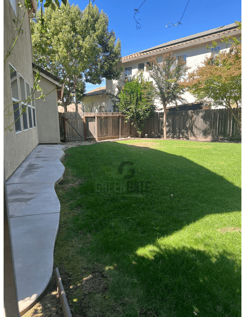 Modesto House: 4104 Retreat Ct.