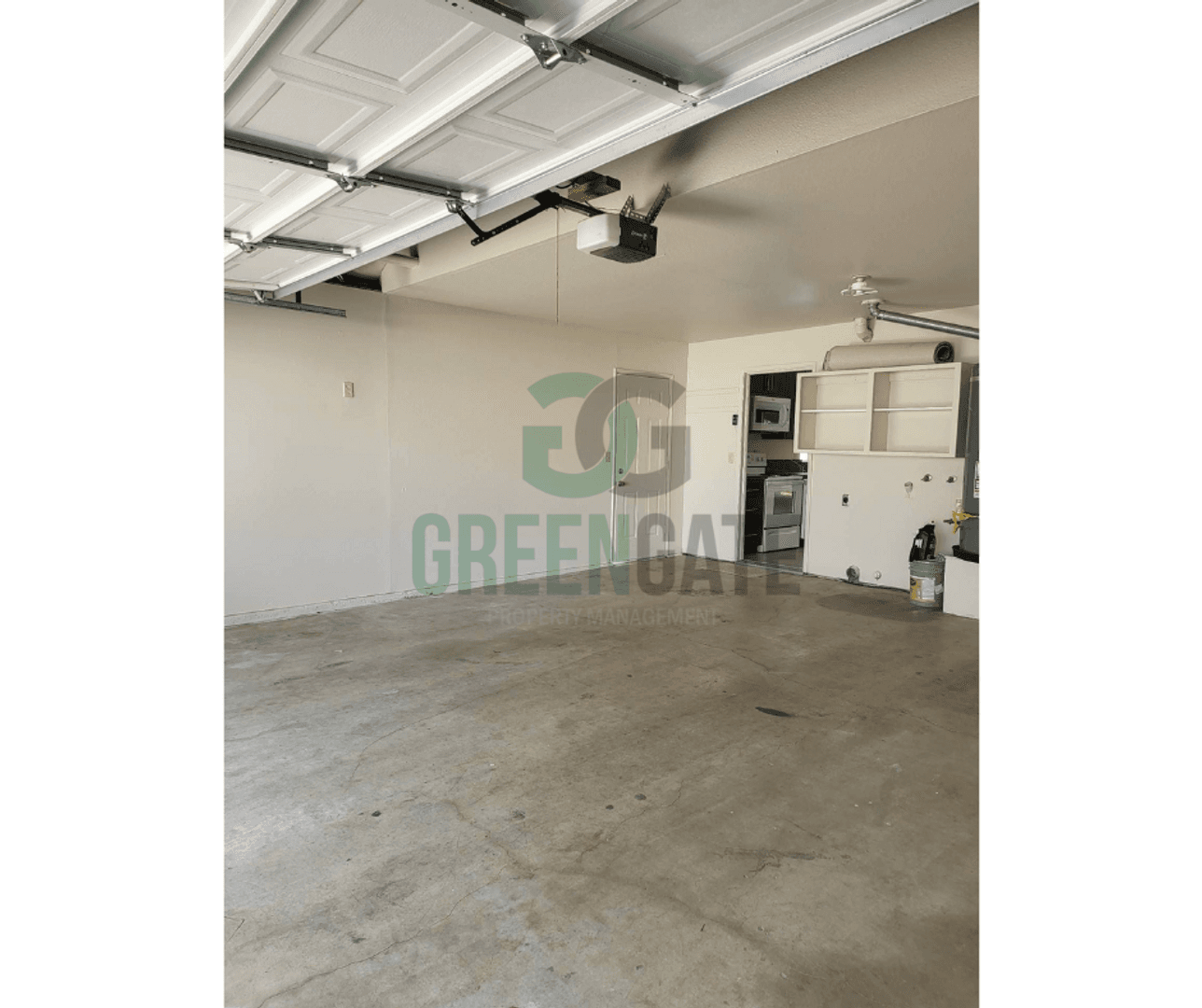 Modesto House: 2428 Woodvale Dr.