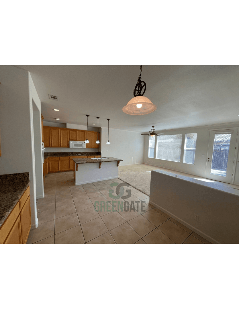 Patterson House: 104 Walker Ranch Parkway