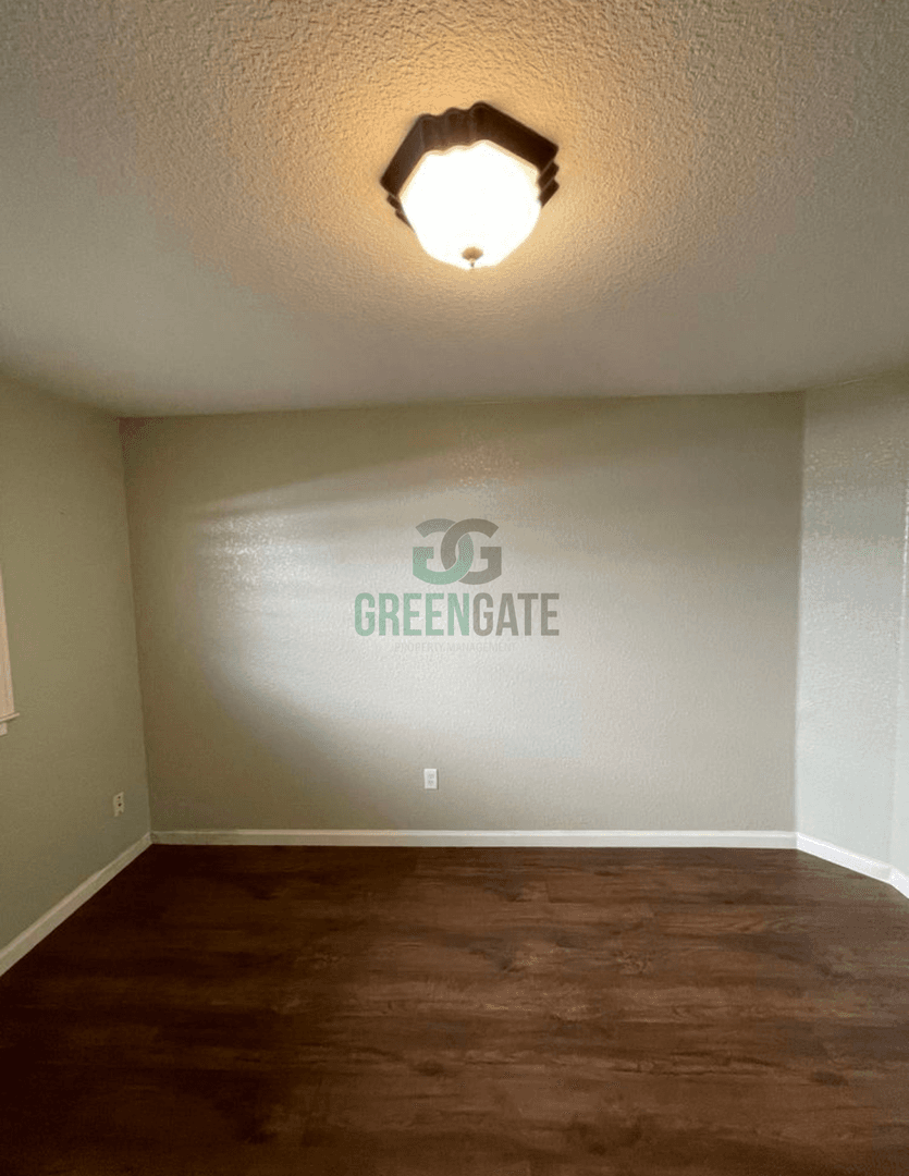 Modesto House: 3612 Justin Ct