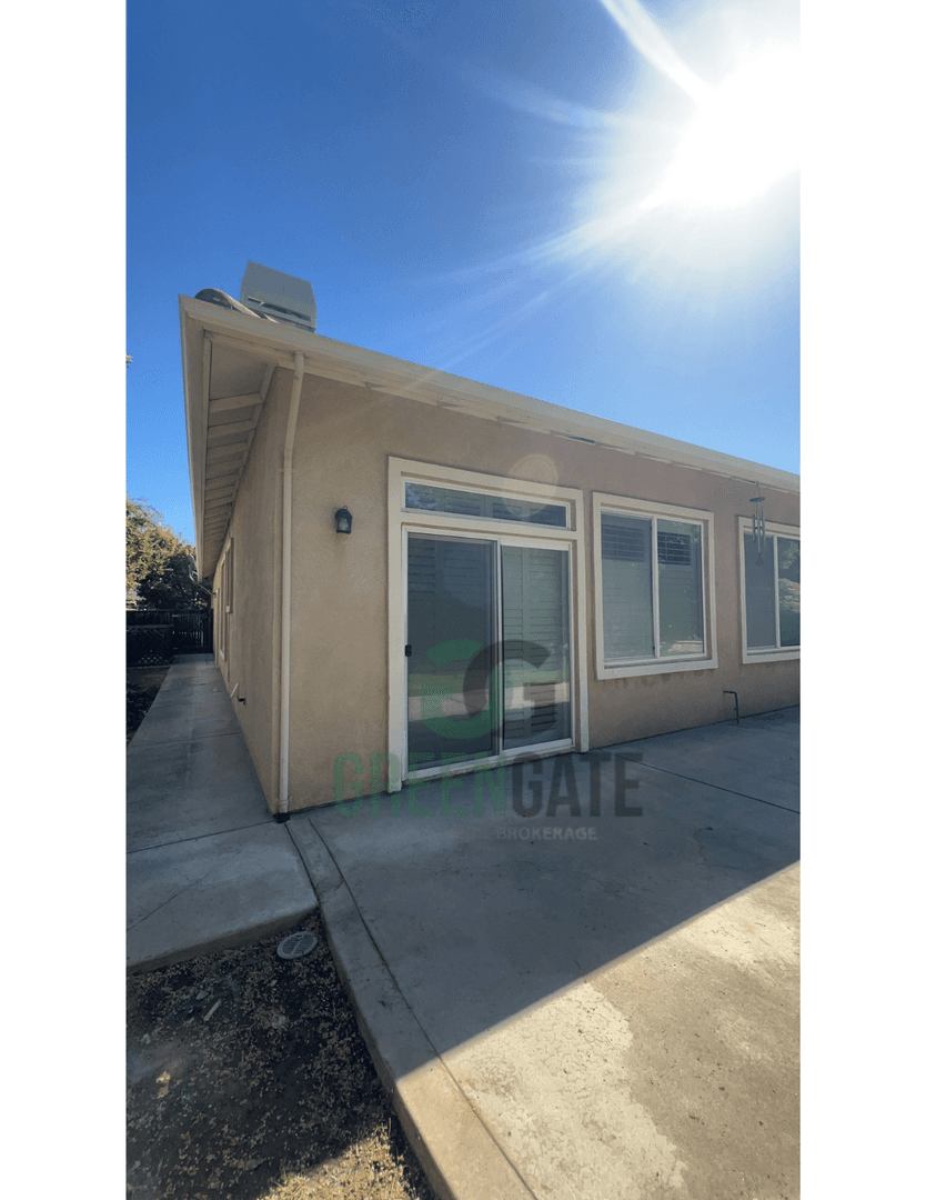 Modesto House: 3217 Sundance Lake Dr