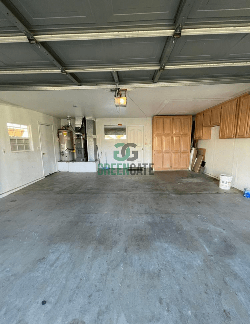 Modesto House: 3612 Justin Ct