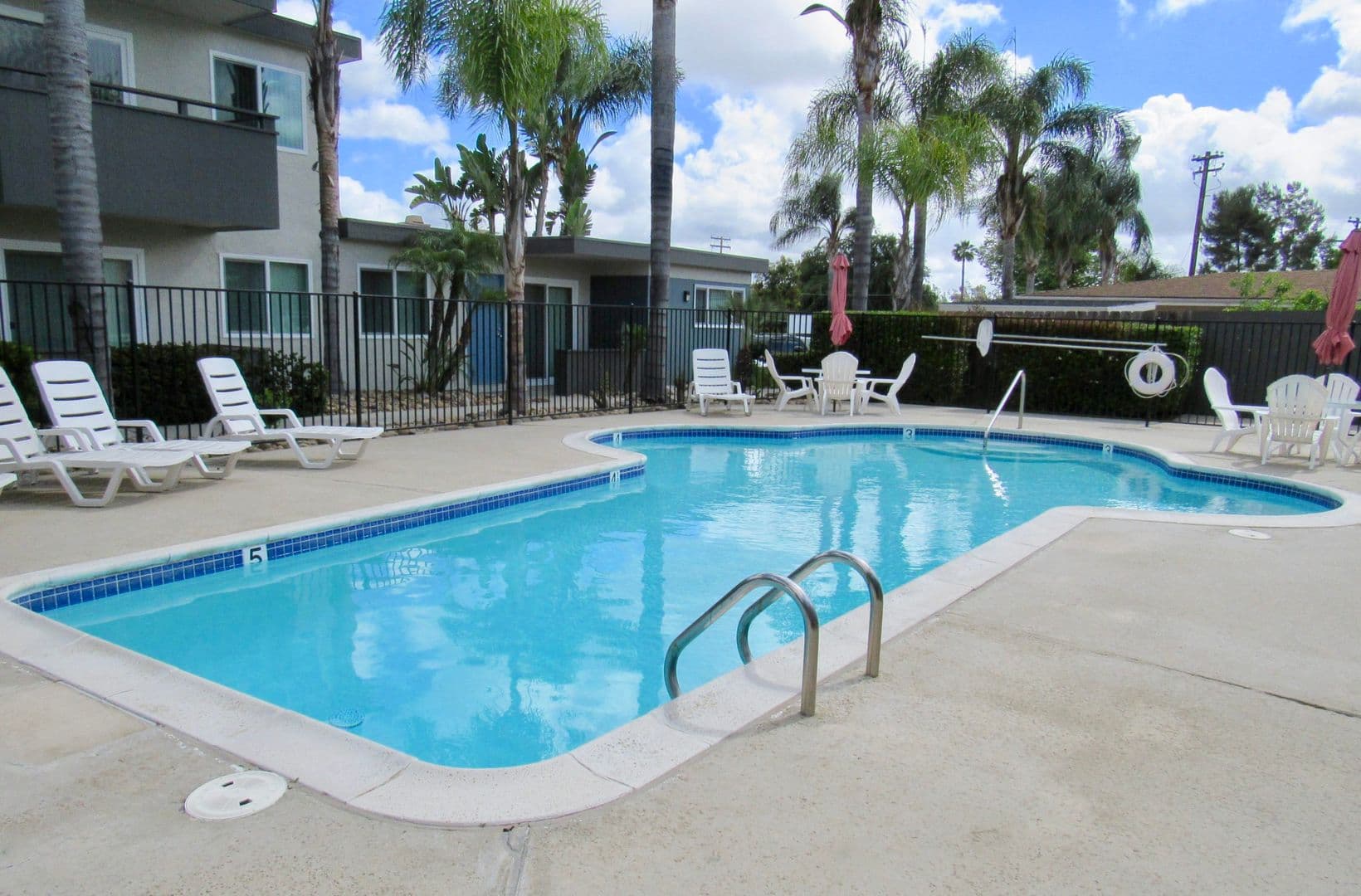Escondido Apartment: 1404 N. Broadway