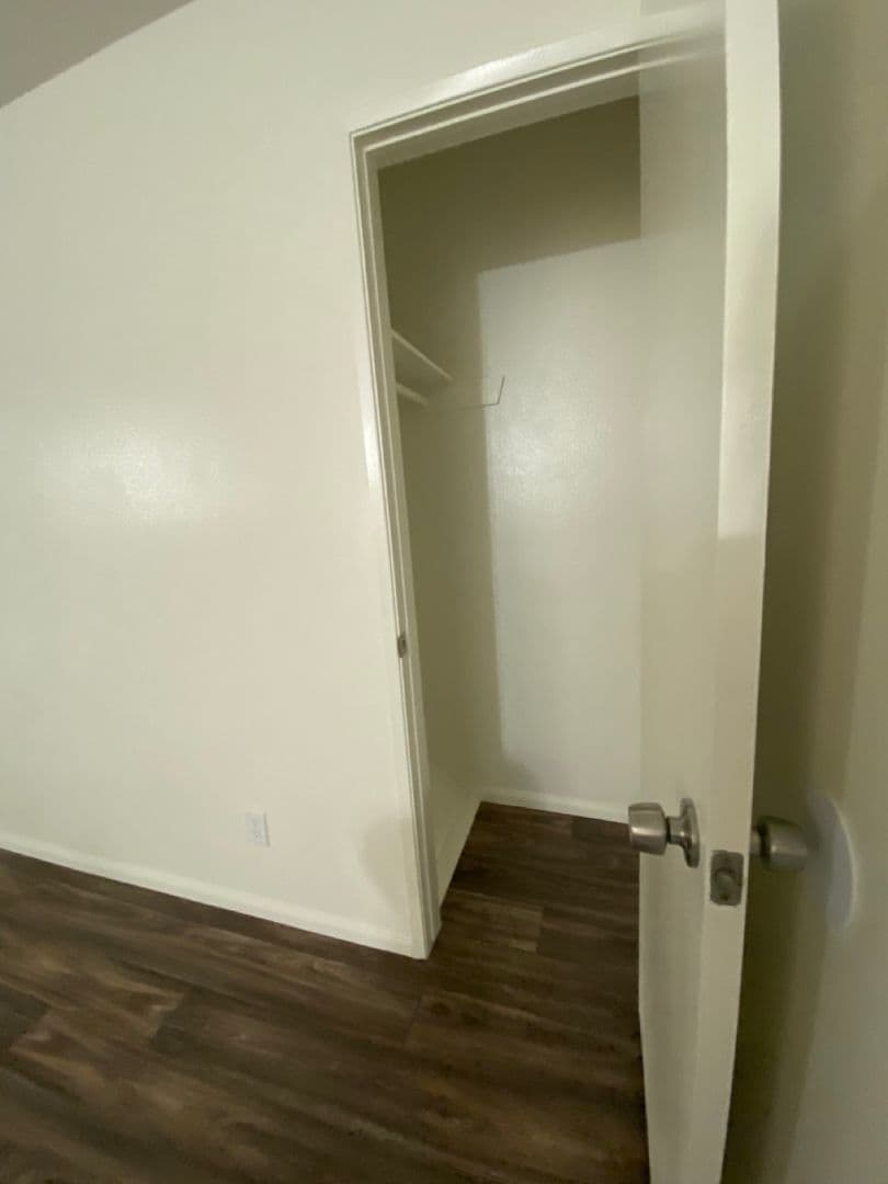 Escondido Apartment: 1404 N. Broadway
