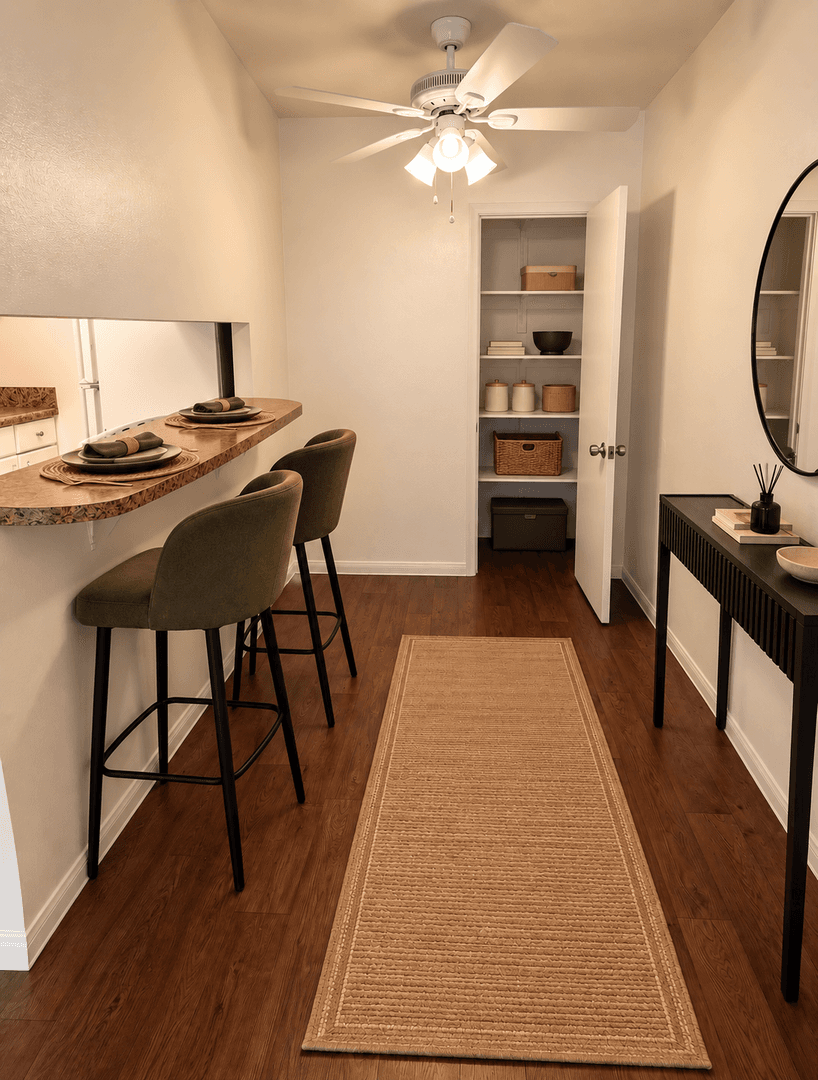 Escondido Apartment: 416-418 N. Hickory