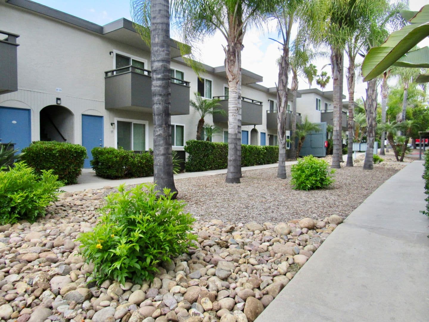 Escondido Apartment: 1404 N. Broadway