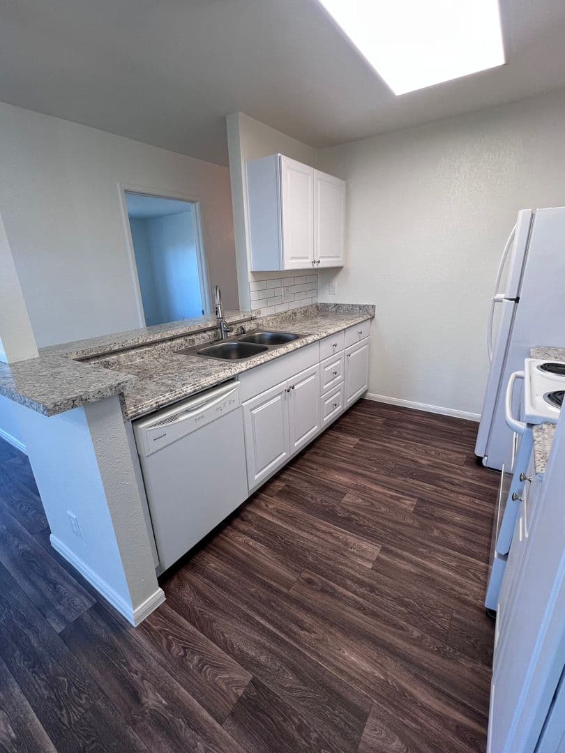 Escondido Apartment: 300 S. Ivy Street