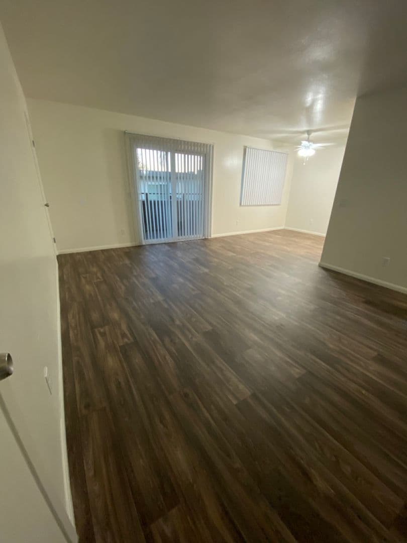 Escondido Apartment: 1404 N. Broadway