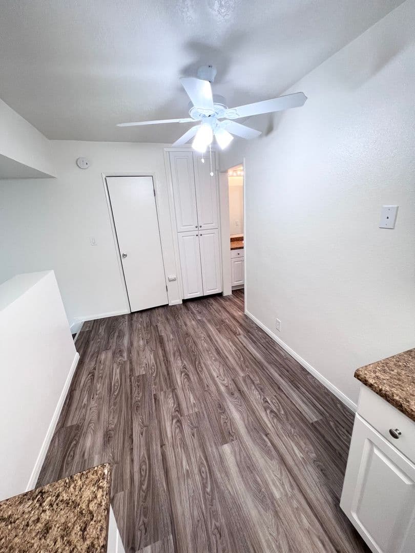 Escondido Apartment: 406-408 N. Hickory