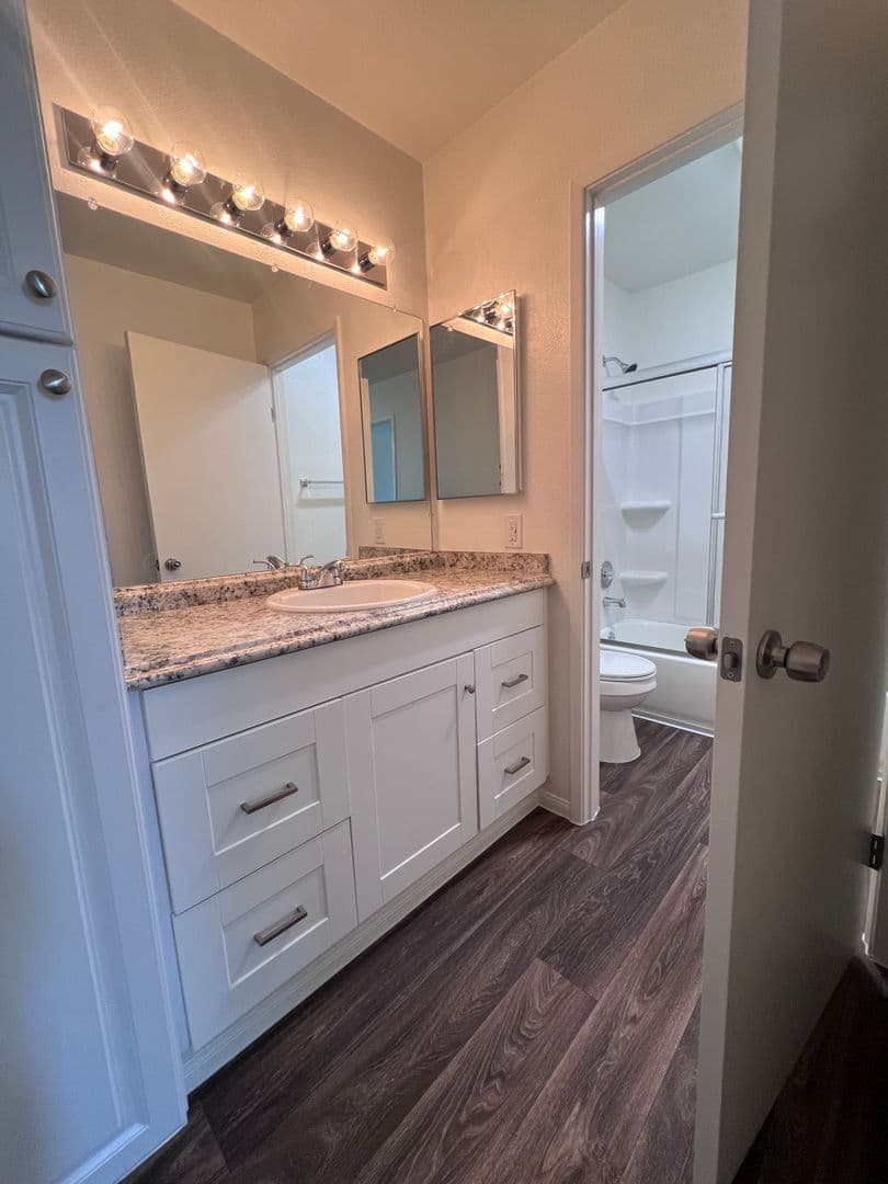 Escondido Apartment: 300 S. Ivy Street