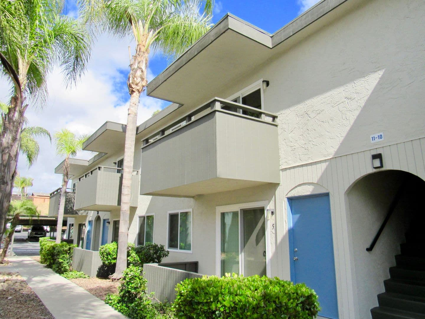 Escondido Apartment: 1404 N. Broadway