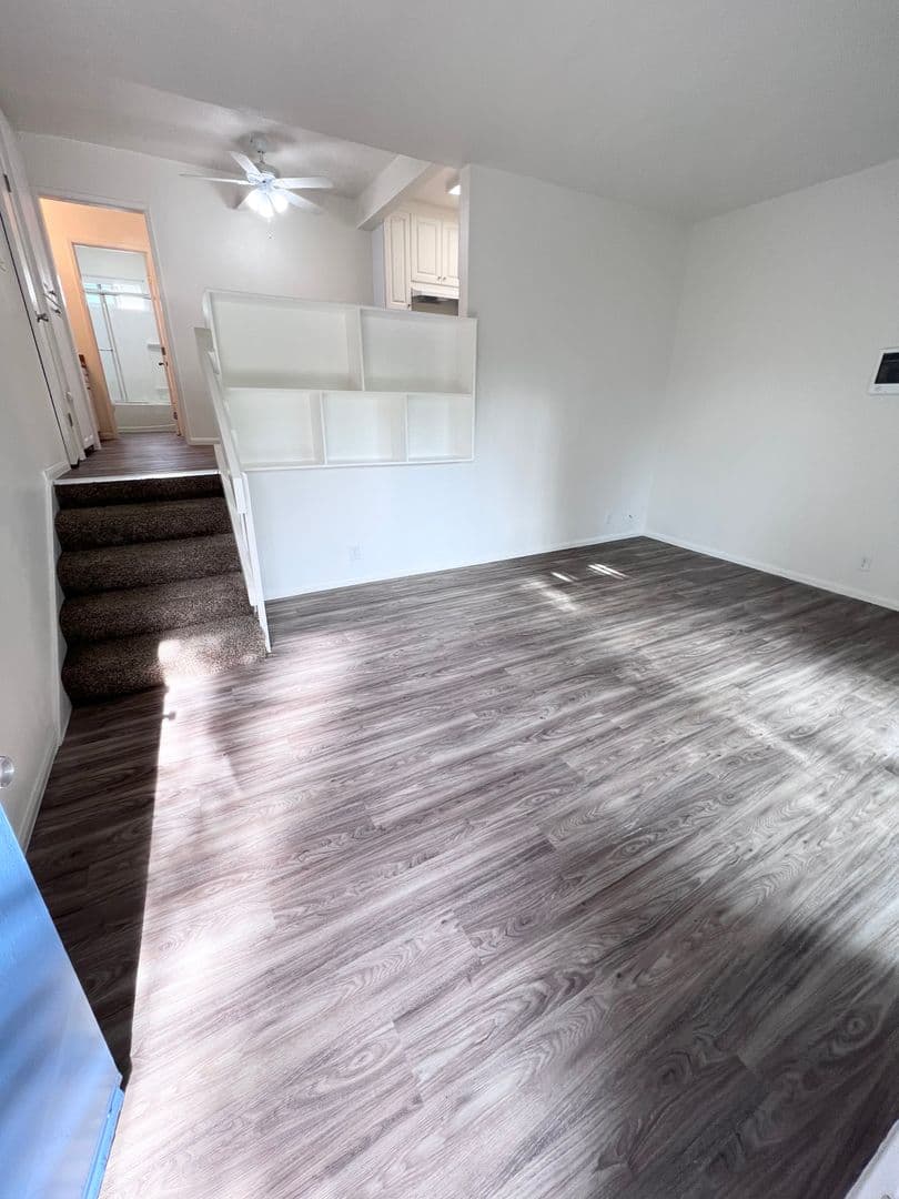 Escondido Apartment: 406-408 N. Hickory