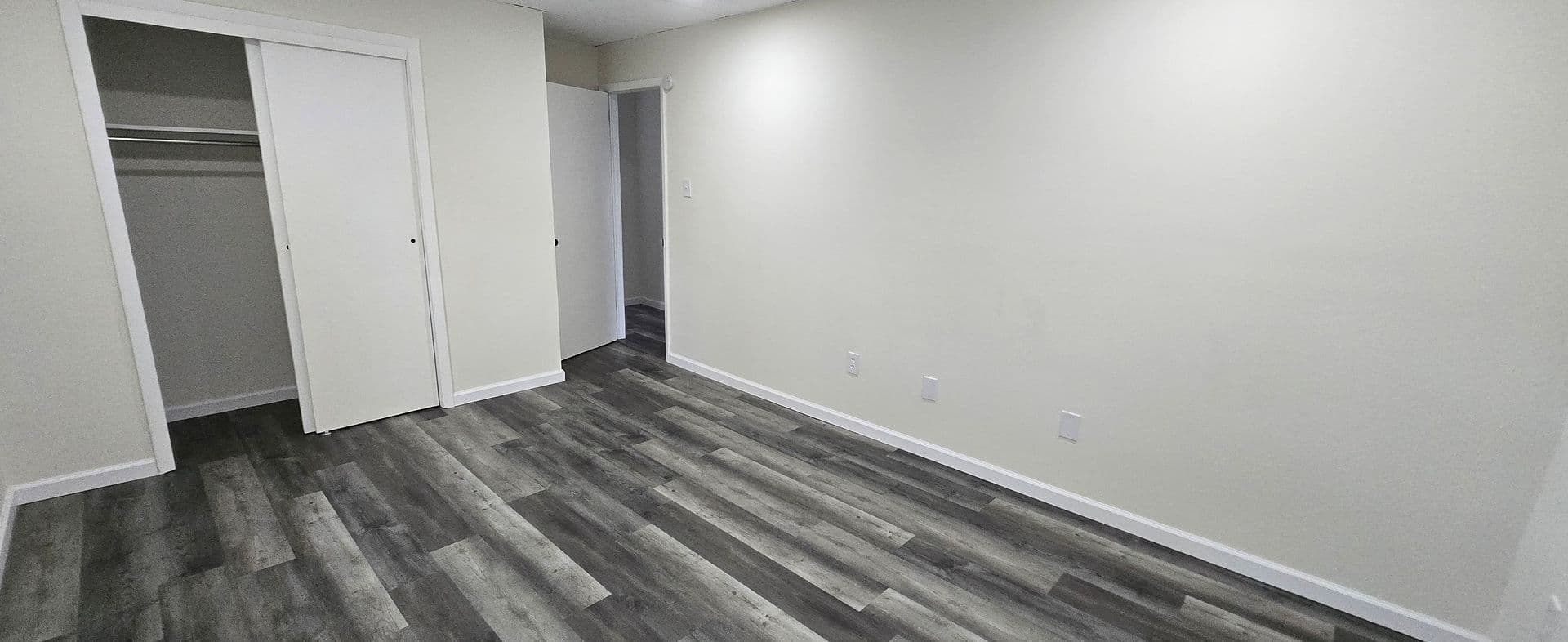 Frackville Apartment: 300 W Frack St