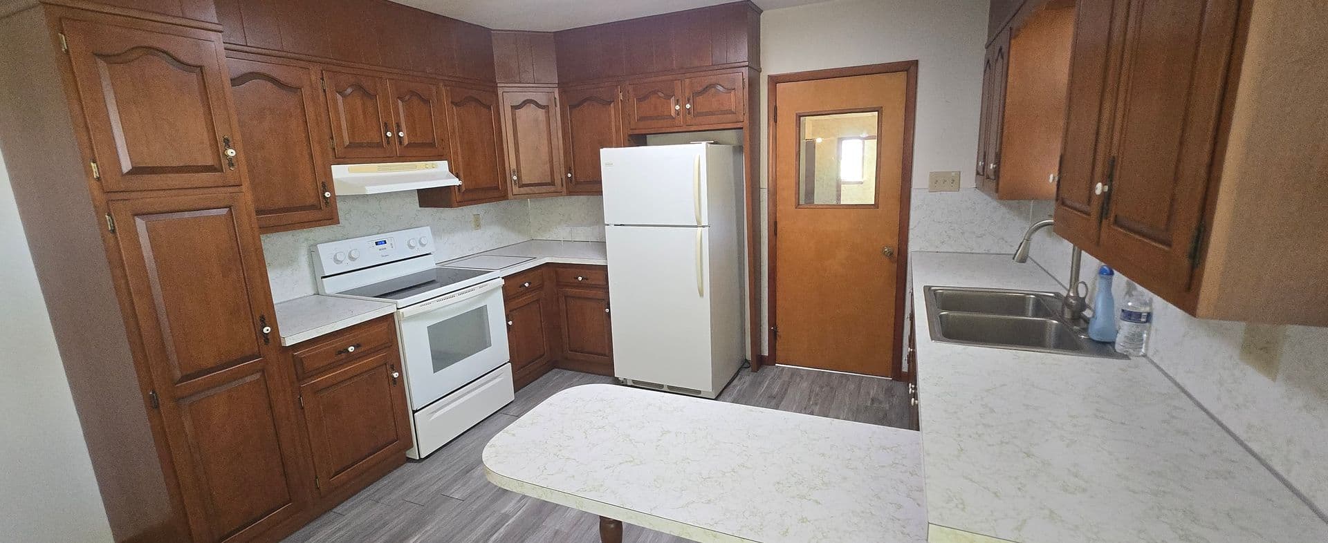 Schuylkill Haven House: 415 Schuylkill Mountain Road