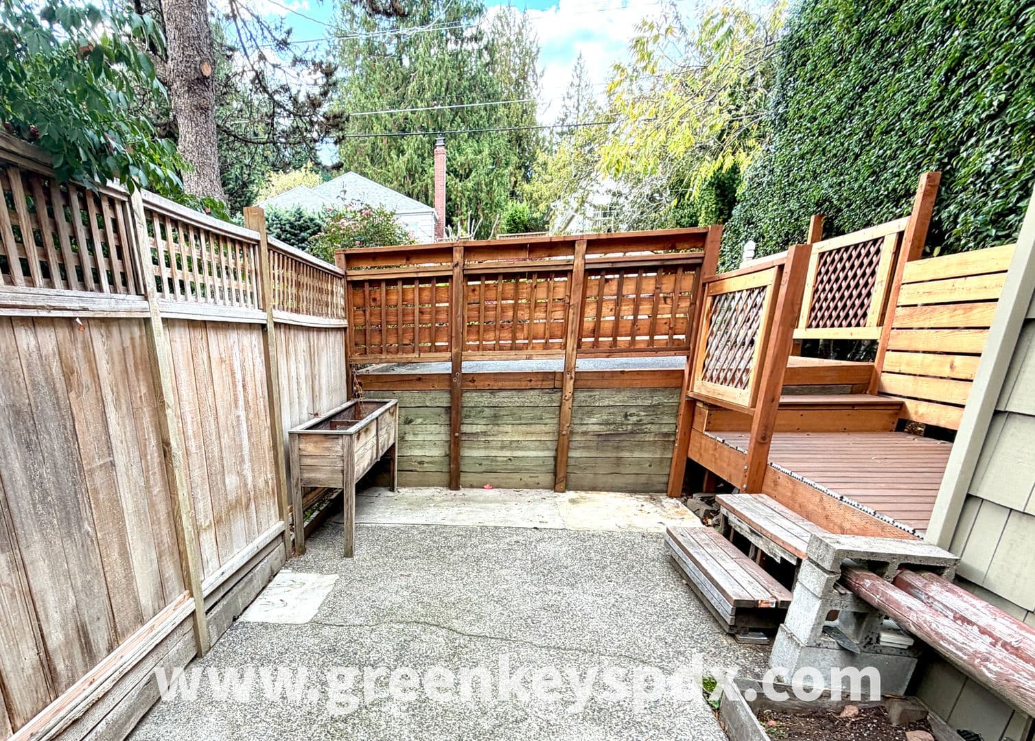 Portland Apartment: 1136 Southwest Gibbs Street