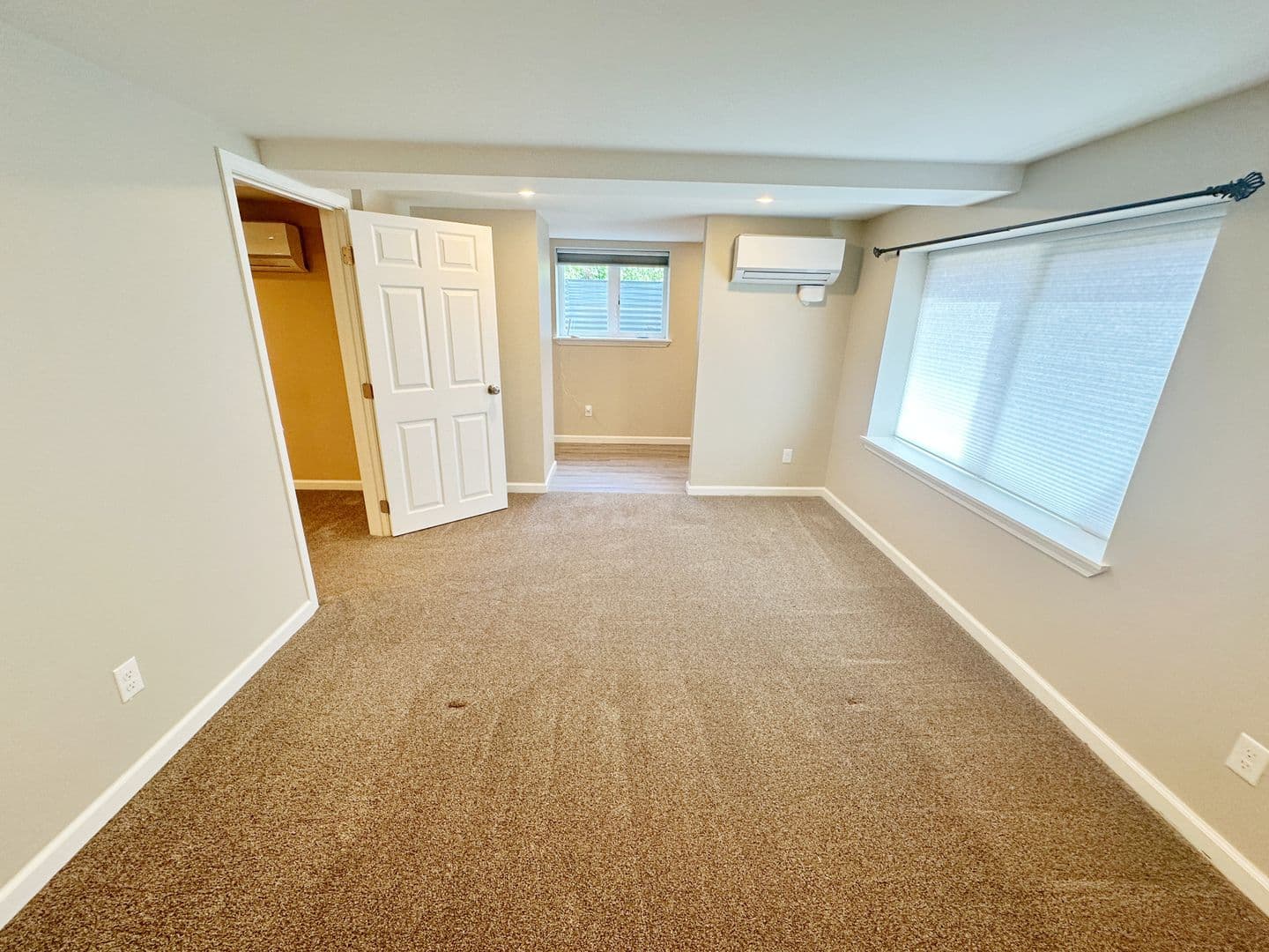 Portland Apartment: 2327 North Buffalo Street