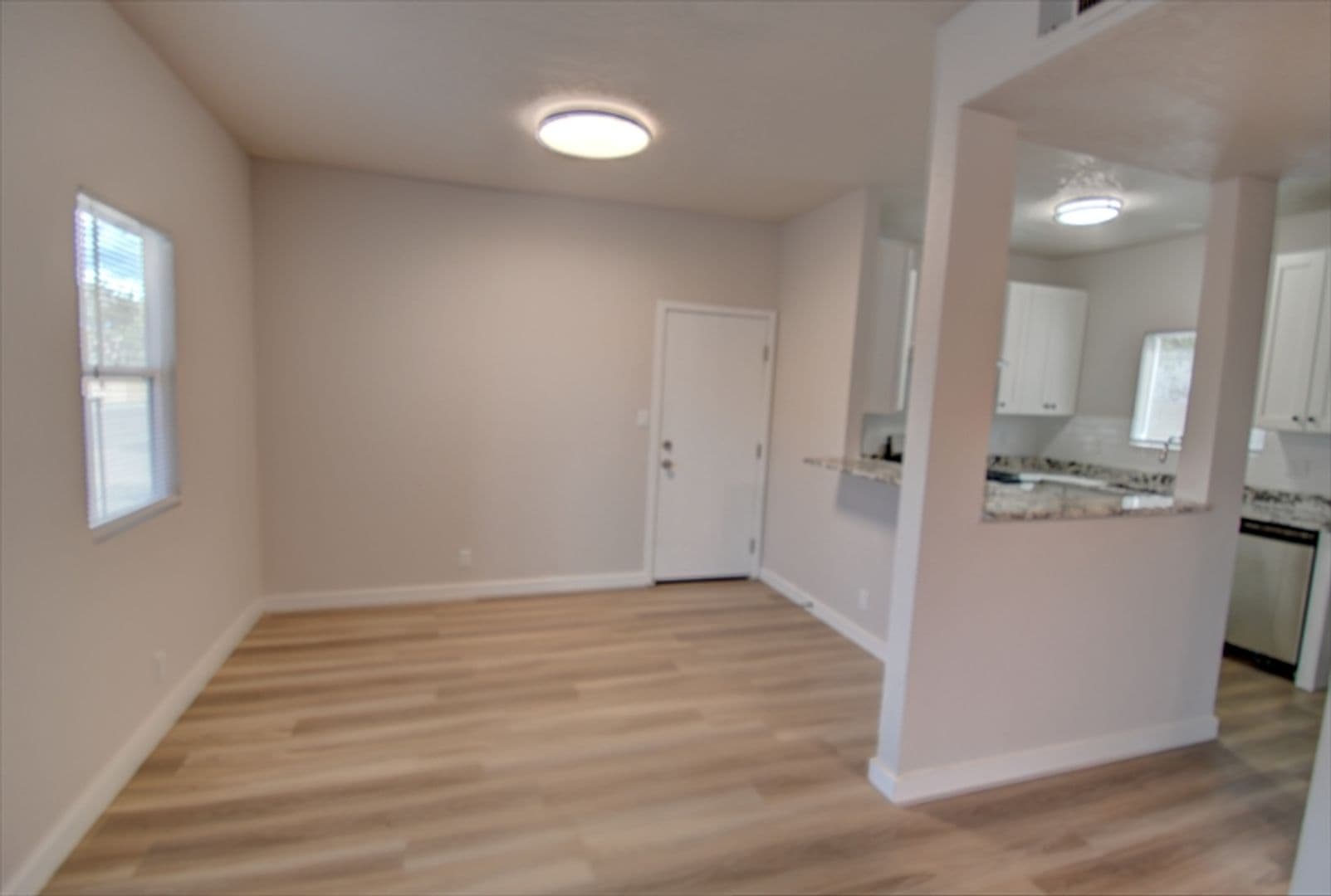 Albuquerque House: 510 Phoenix Ave NW