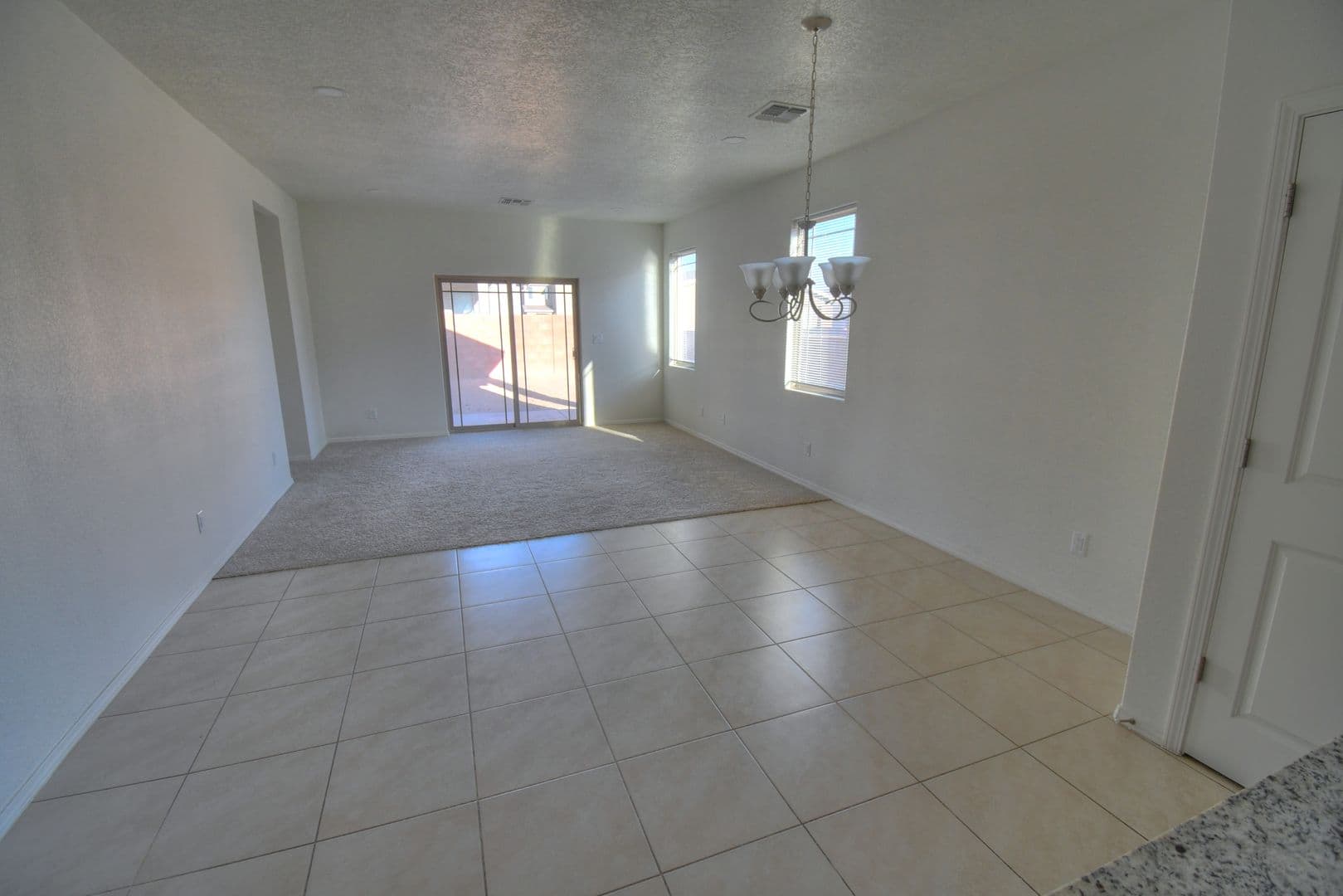 Rio Rancho House: 6244 Harrier Hawk