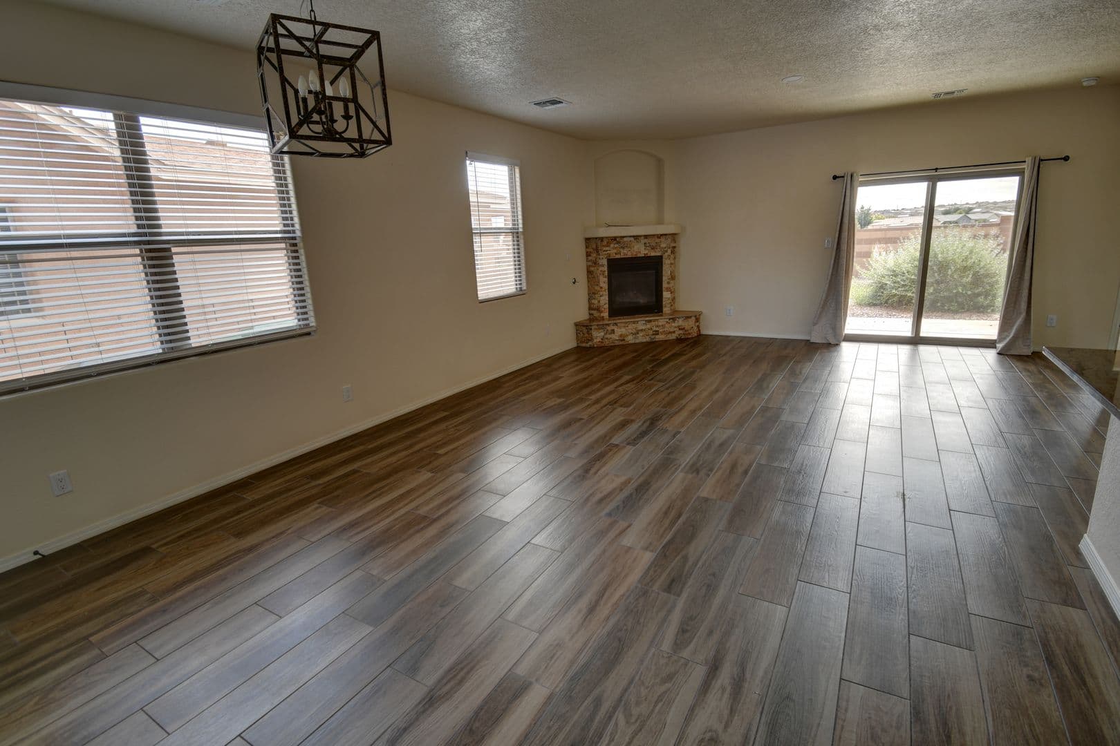 Rio Rancho House: 4461 Golden Eagle