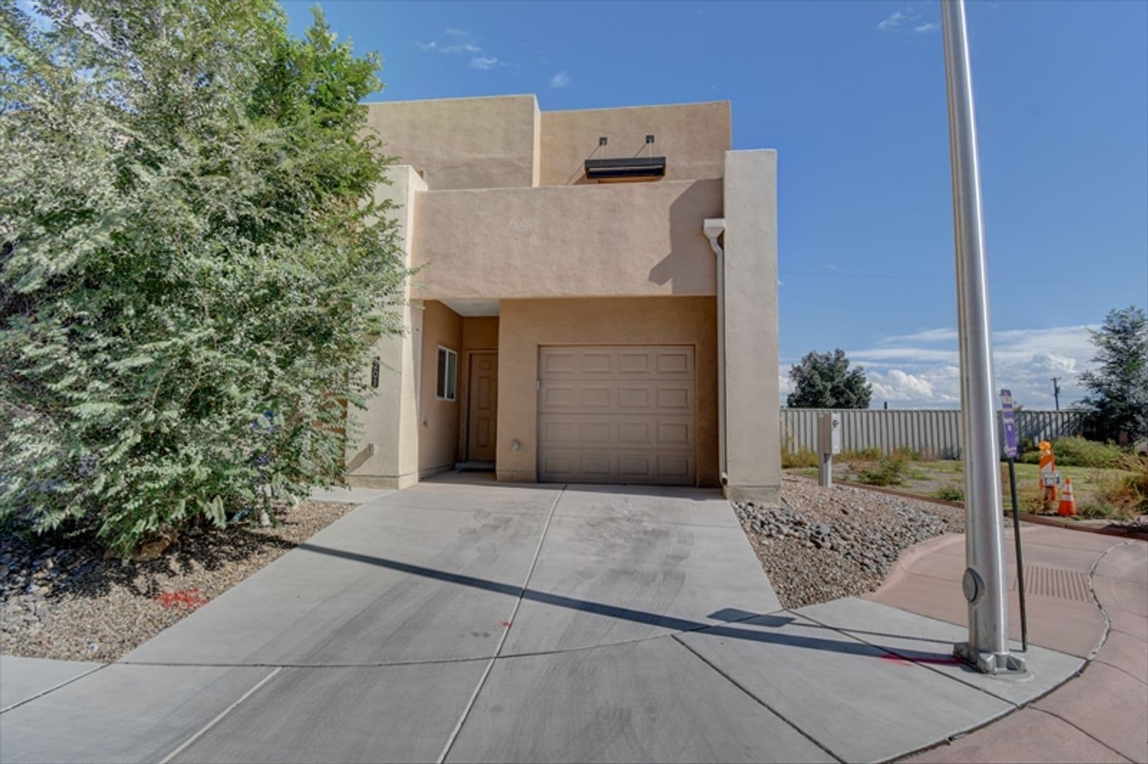 Albuquerque House: 201 San Clemente NW