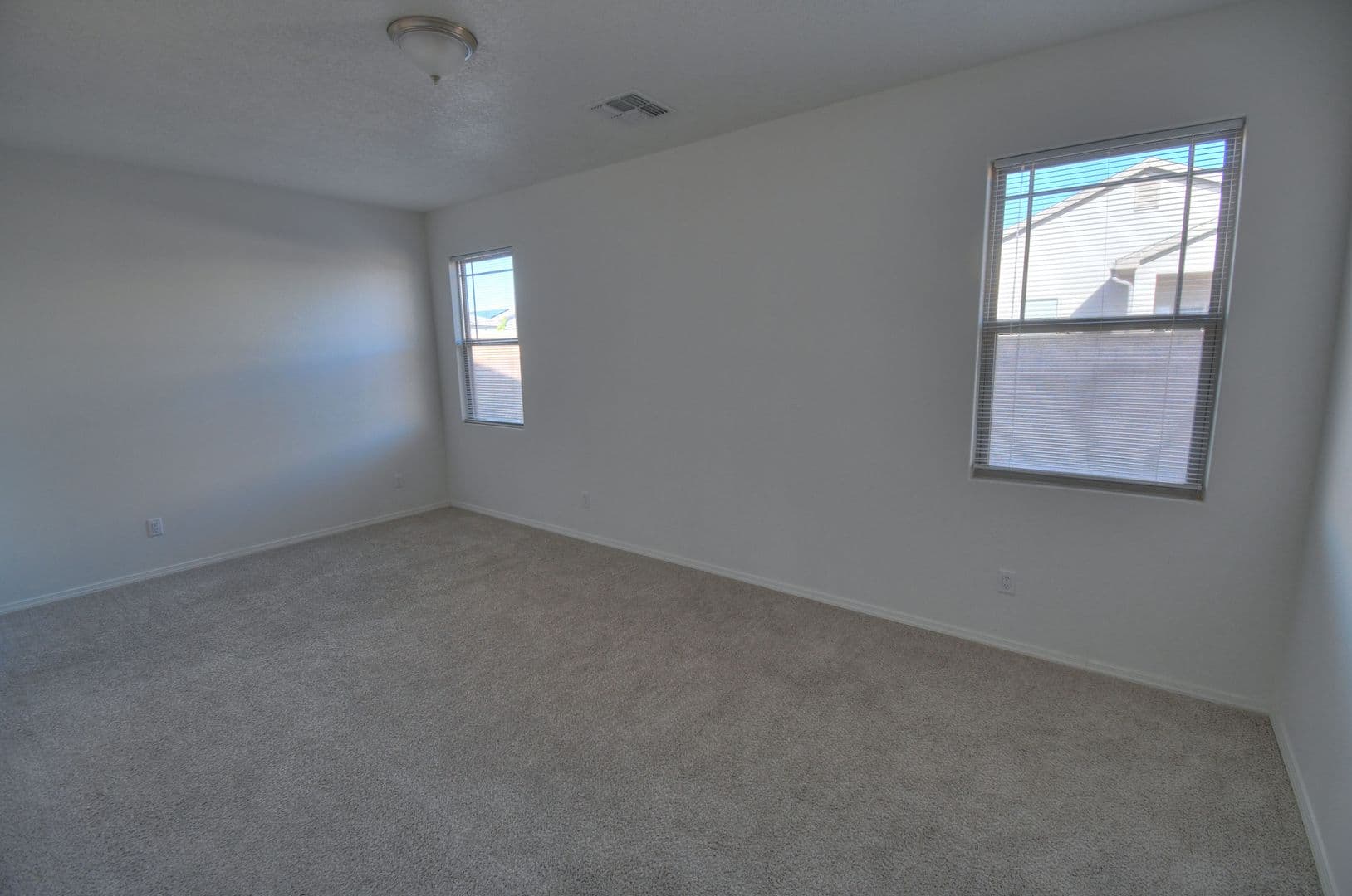 Rio Rancho House: 6244 Harrier Hawk